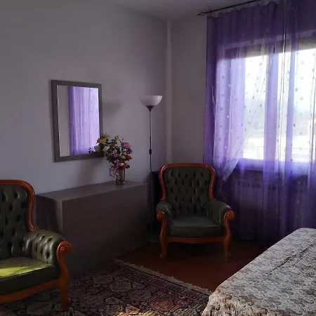 Maria Guest house